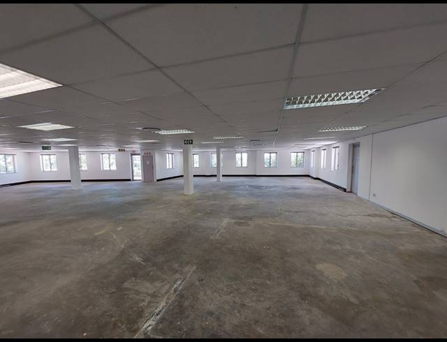 1,250M² OFFICE TO LET IN GREENSTONE HILL